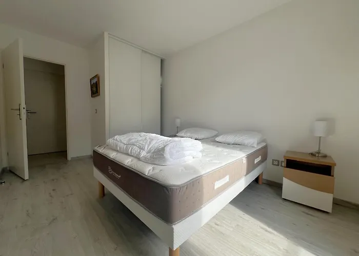 Lejlighed Confortable Proche Centre-ville, 4 Pers, Parking Inclus - Fr-1-474-209 *