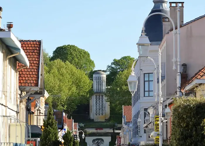 דירה Confortable Proche Centre-ville, 4 Pers, Parking Inclus - Fr-1-474-209